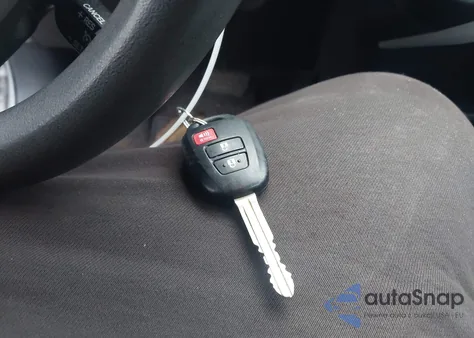 2012 Toyota Prius C Two из США, поврежденный, VIN JTDKDTB30C1518758